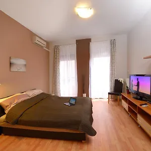 Apartment Lifestyle Baby Friendly, Budapest